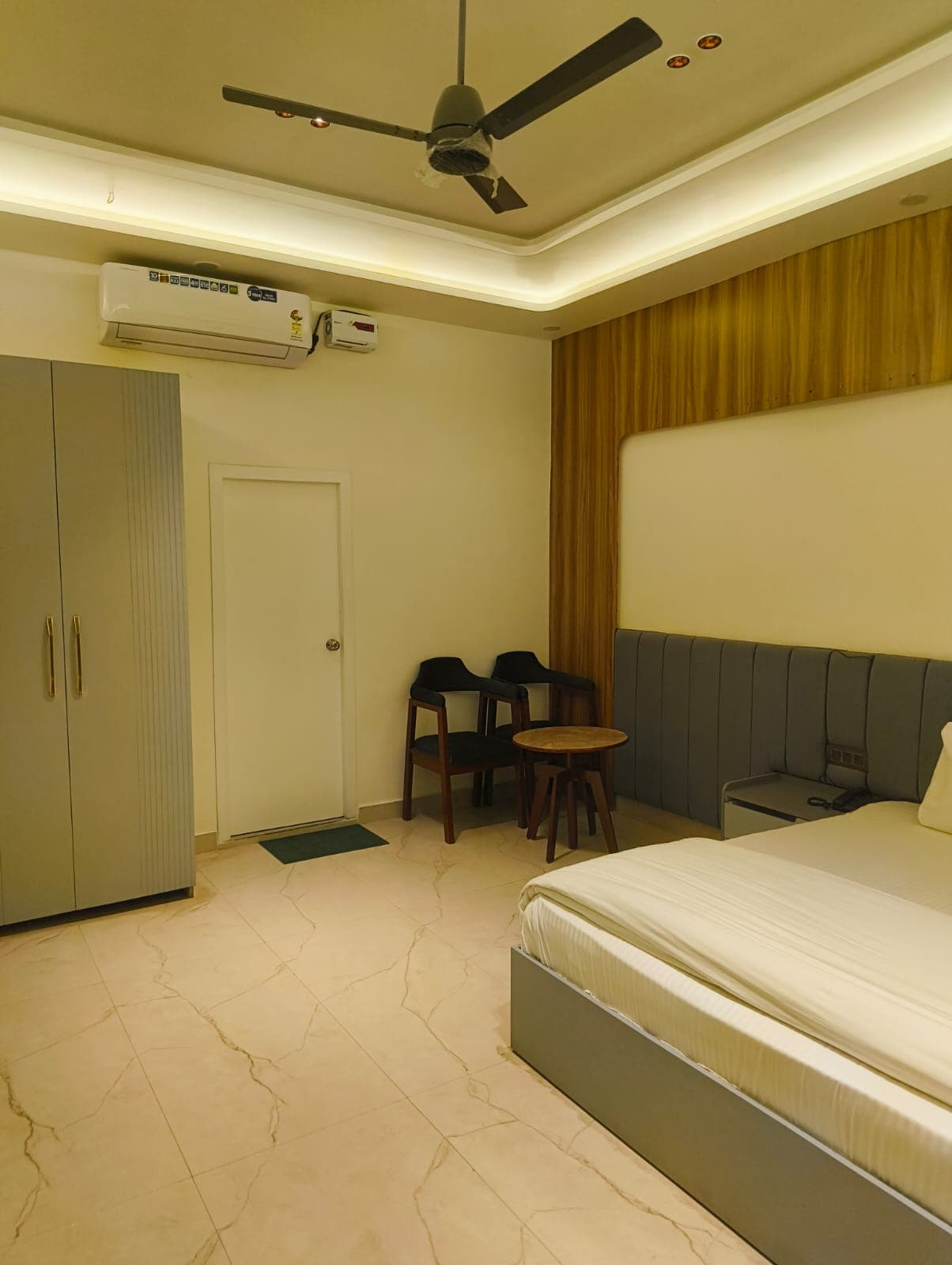 Rooms 21